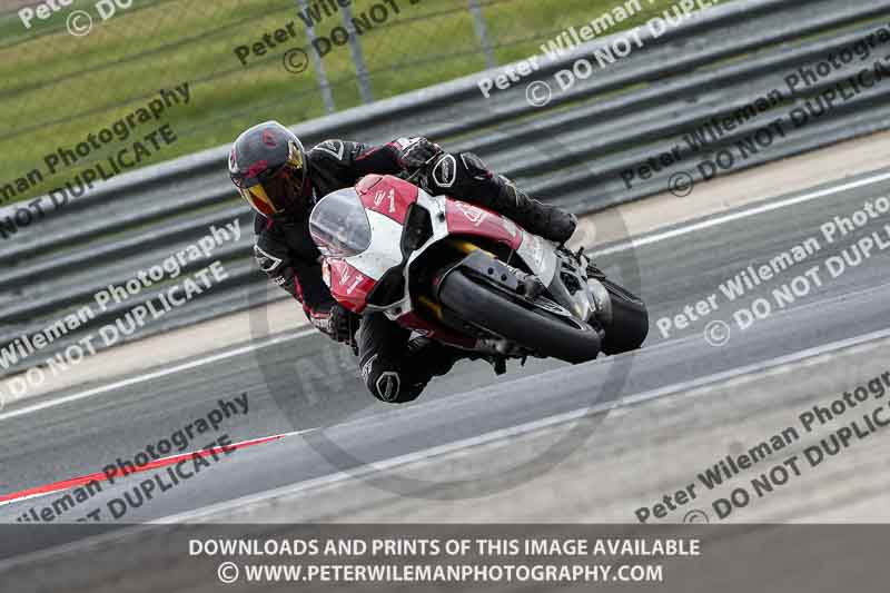 cadwell no limits trackday;cadwell park;cadwell park photographs;cadwell trackday photographs;enduro digital images;event digital images;eventdigitalimages;navarra;no limits trackdays;peter wileman photography;racing digital images;trackday digital images;trackday photos